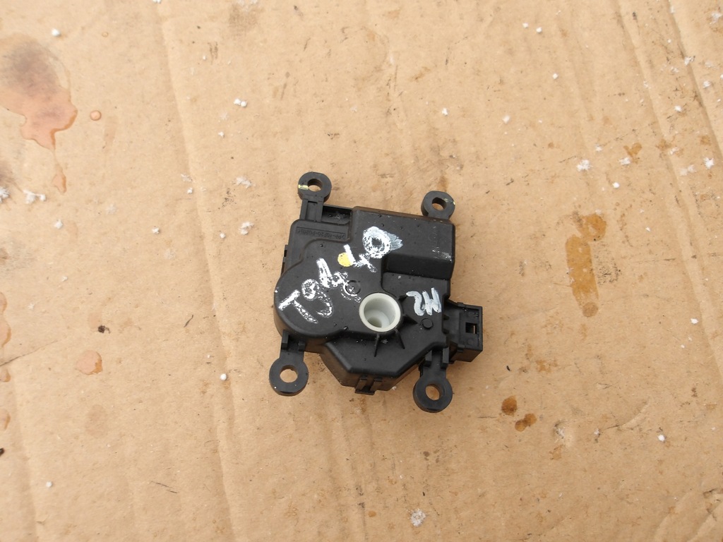 фото №1, Моторчик обігрівача mazda 3 2 ii bl 2.0 16v 150 km lift 11-13