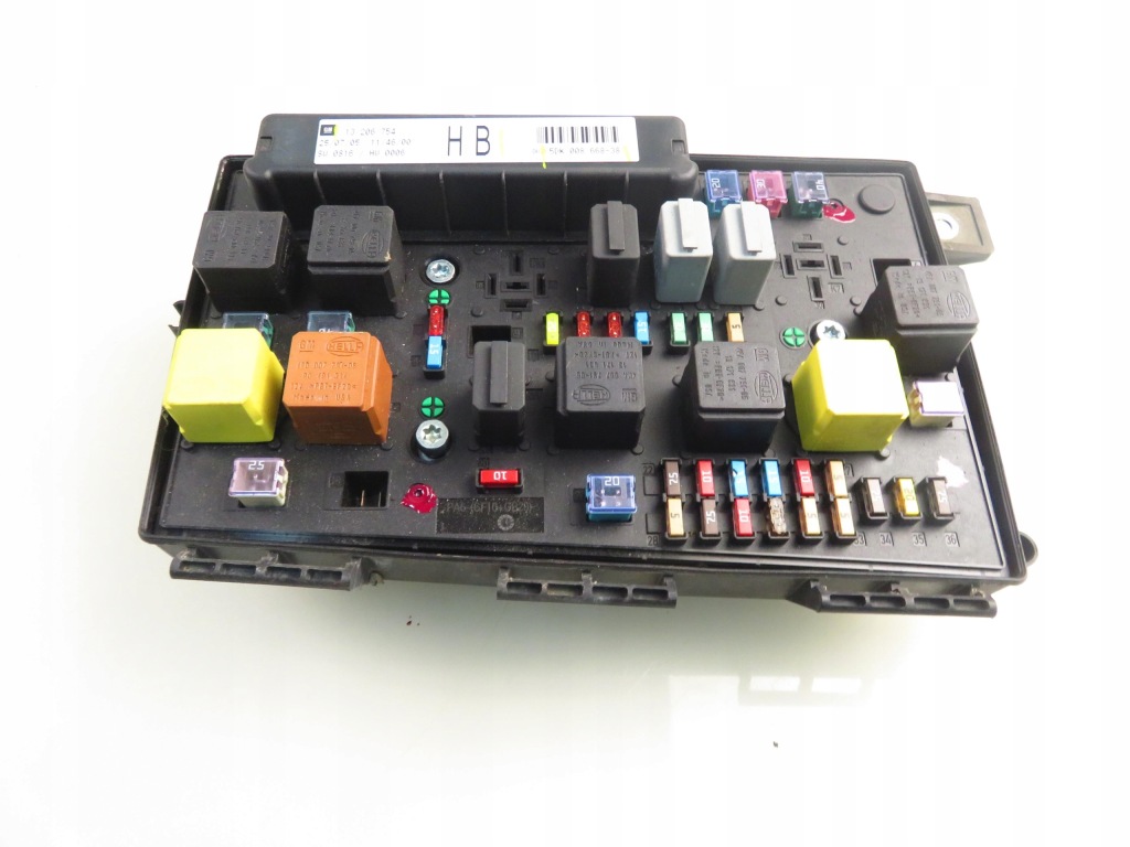 Коробка предохранителей opel zafira b a05 13206754hb 5dk00866838 с Разборки