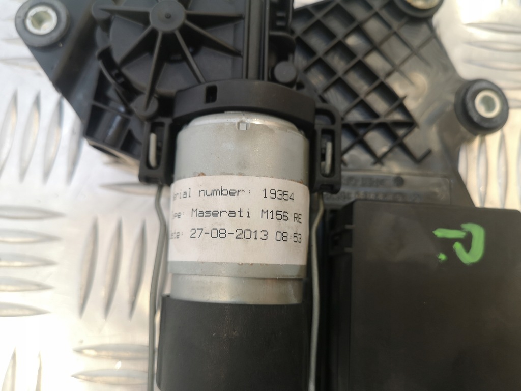 фото №3, Моторчик шторка двері maserati quattroporte vi