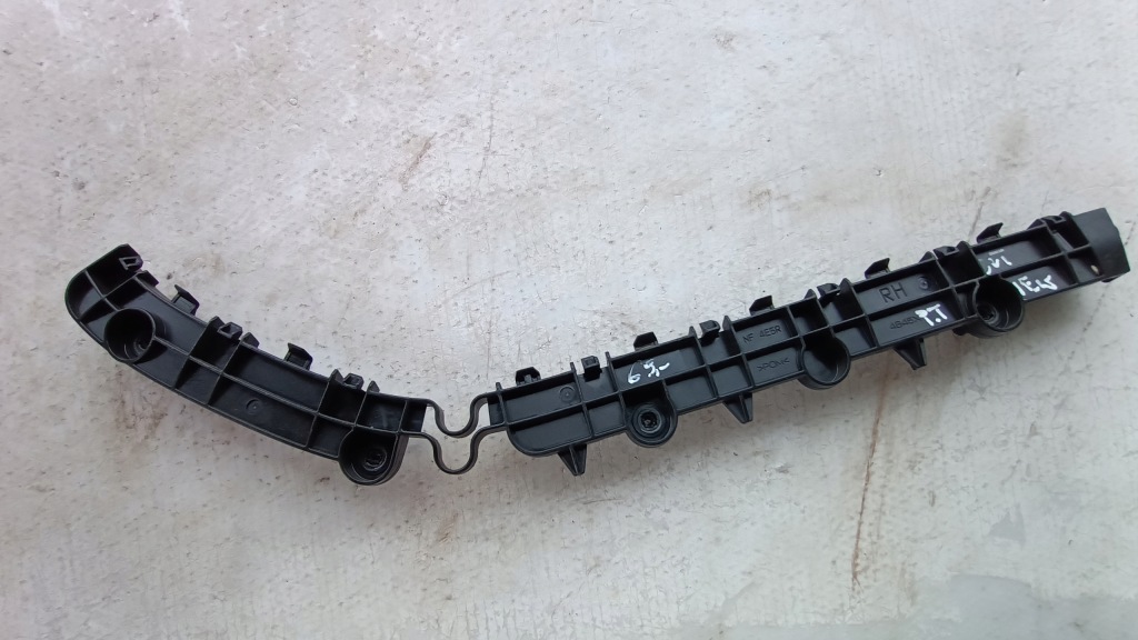 фото №1, Mitsubishi outlander iii напрямна бампера правий задня