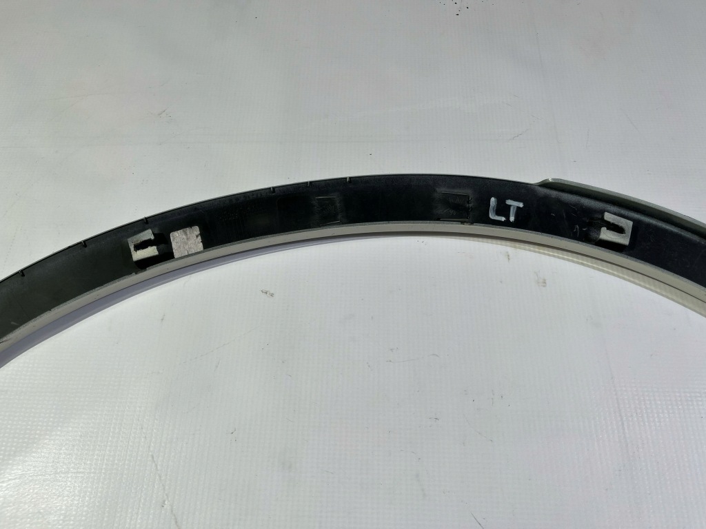 фото №8, Молдинг накладка захист крила заднього задня ліва maserati levante 2016-