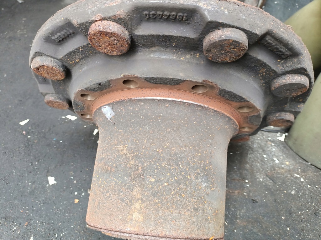 фото №2, Ступиця перед передня scania r