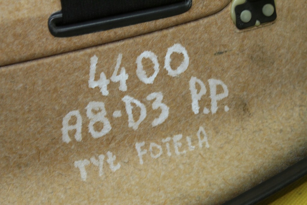 фото №8, Спинка сидіння правий перед audi a8 d3