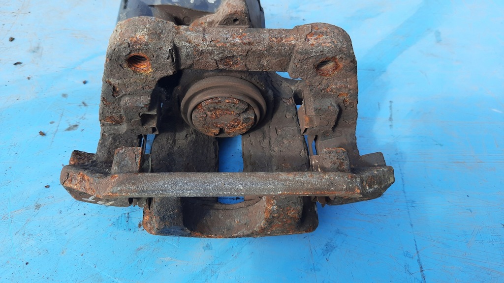 фото №4, Супорт гальма задня задній правий volvo xc70 ii 07-16