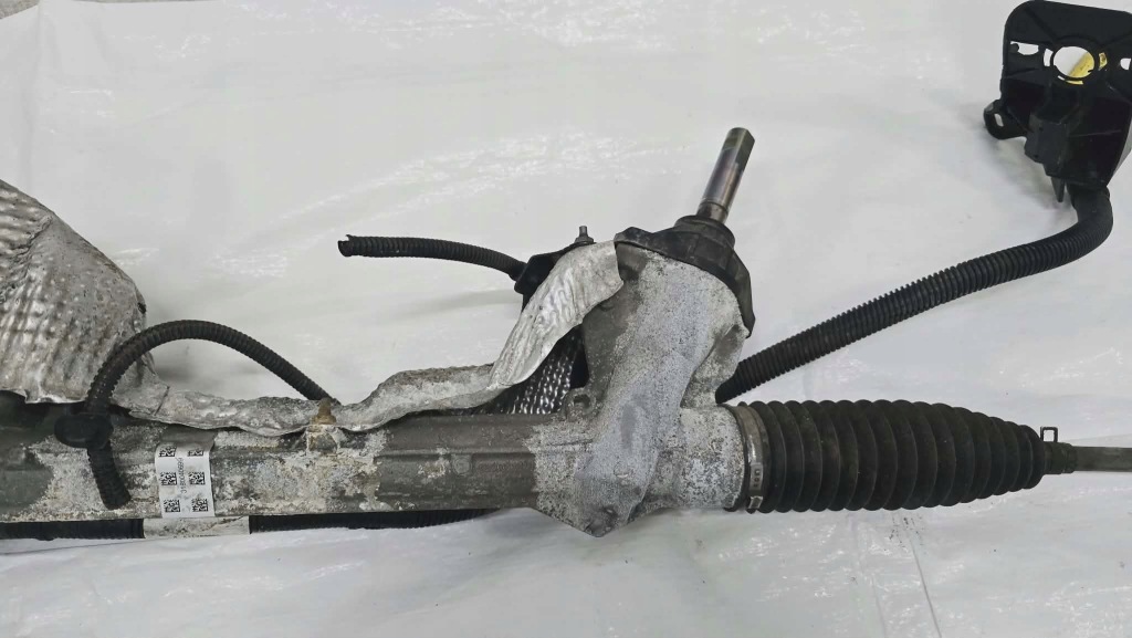 Купить Трансмиссия рулевая рейка peugeot 3008 2 рестайлинг  1.6 hybrid 9827076480 67 tyś km