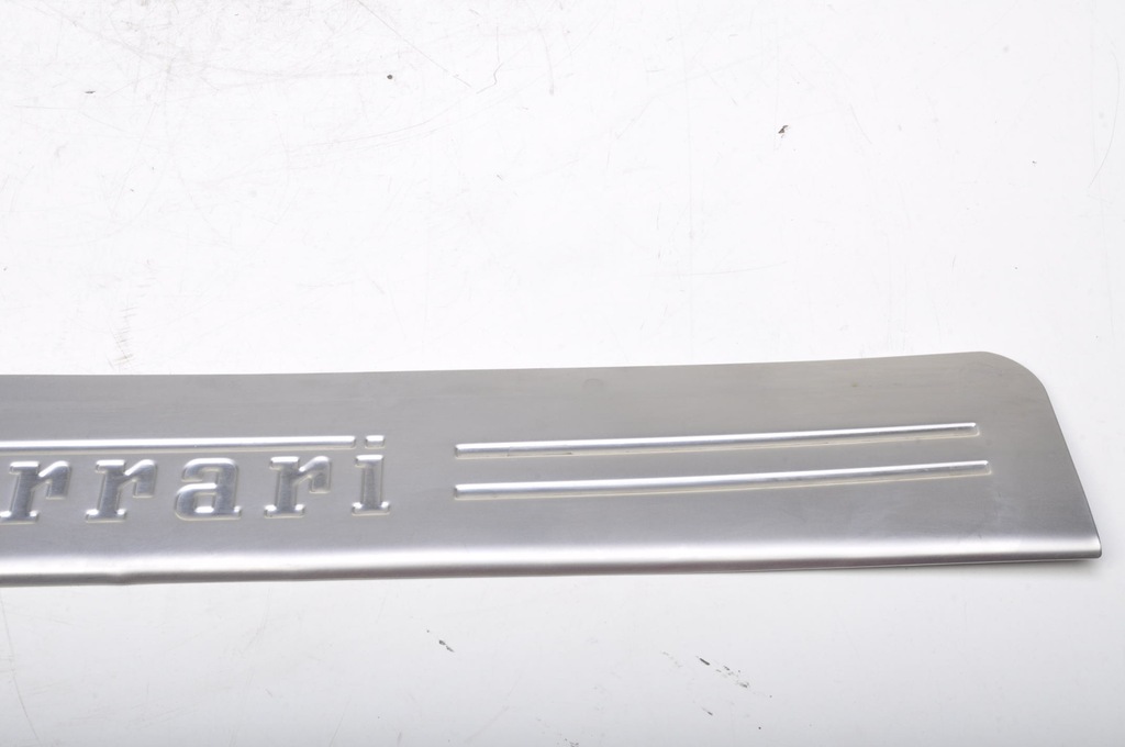 фото №2, Ferrari california молдинг поріг лівий перед