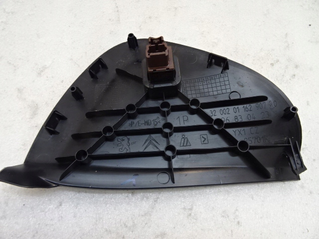 фото №6, Citroen c3 picasso правая заглушка защита консоли панели 96830423