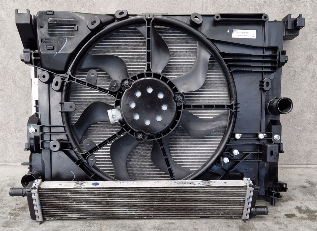 фото №1, Комплект радиатор clio v 1.6 e-tech 2020-