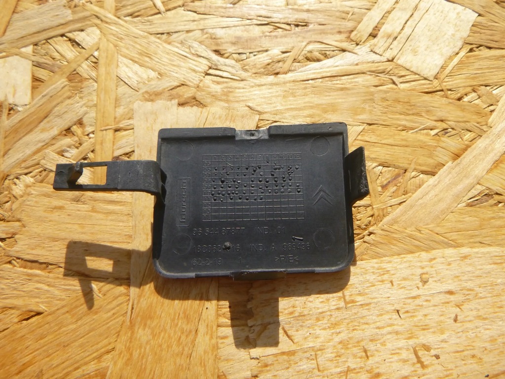 фото №3, Citroen c4 grnad picasso i заглушка фаркоп hak задня 9654487877