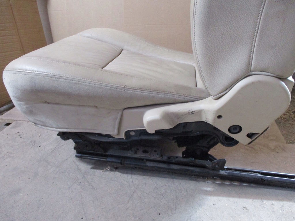 фото №12, Сидіння правий перед jaguar xf