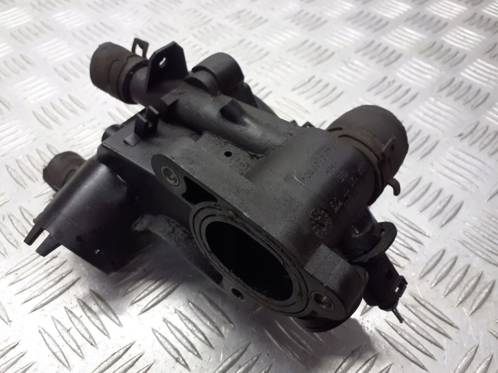 фото №1, Корпус термостата skoda fabia 1.4 032121111cg