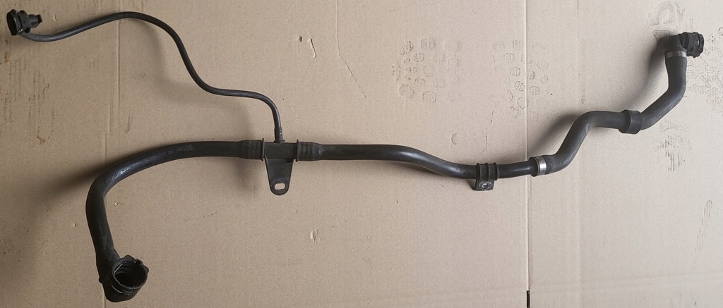 фото №1, Mercedes c-klasa w205 труба wody a2055011891