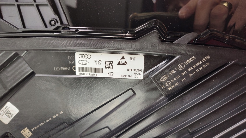 Audi q8 4m8 full led левый правый фара лампа левая правая nowe лампы Доставка