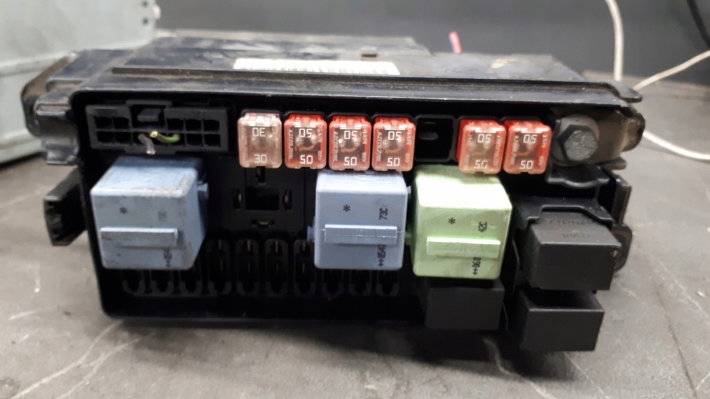 Купить 6906604-05 коробка предохранителей mini cooper s g