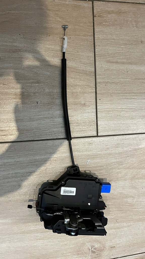 фото №1, Замок правий задня 6y0839016a skoda fabia ii