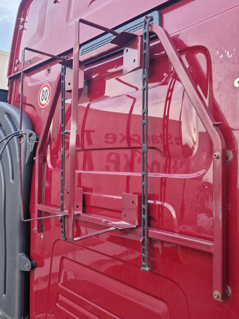 фото №4, Кронштейн кронштейн подкрылок volvo fh fm renault gama magnum premium