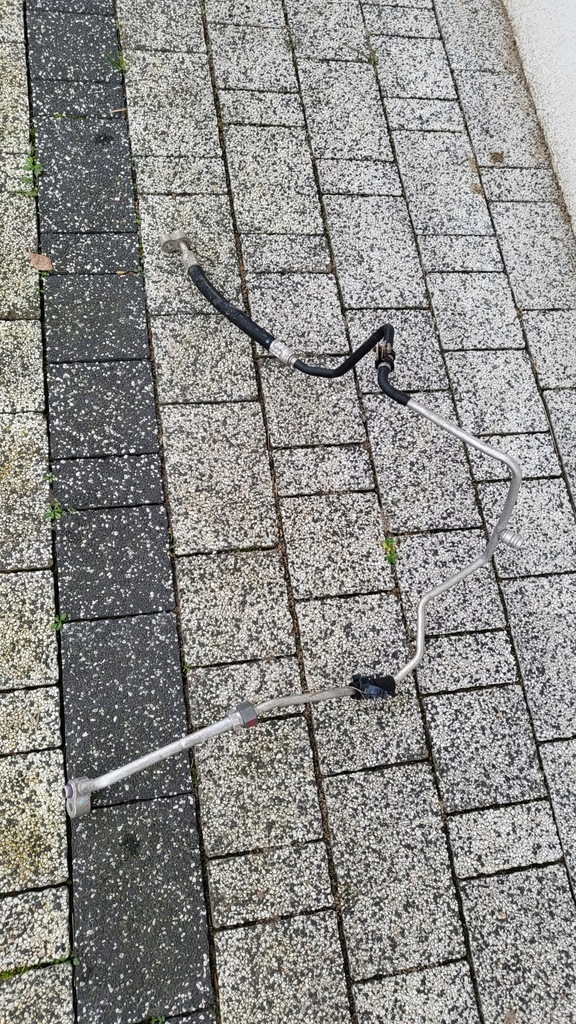 фото №1, Audi a2 шланг кондиционера waz труба 8z1260713a