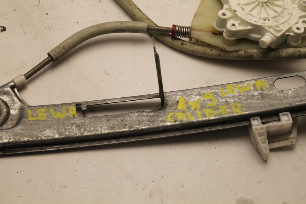 фото №8, Підйомник скло лівий перед dodge caliber 06r-