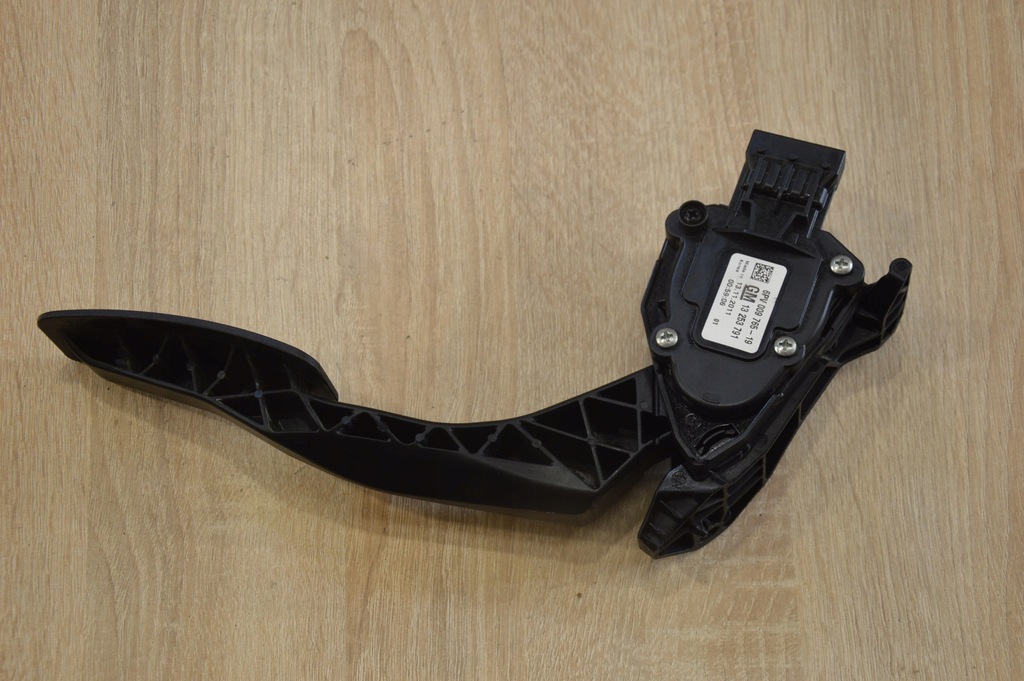 фото №1, Педаль газа потенциометр chevrolet orlando 2.0 vcdi