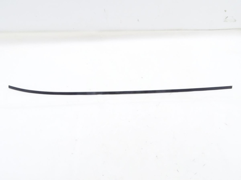 фото №1, Hyundai getz 02-09 молдинг дахова права 5d