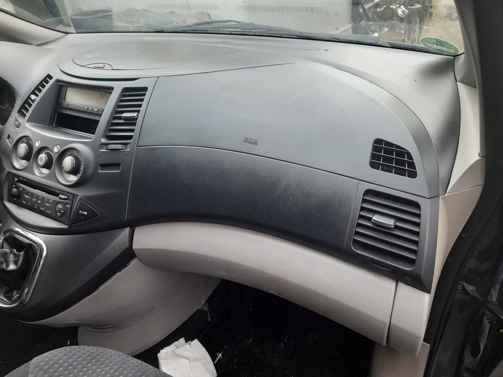 фото №8, Mitsubishi grandis pulpit приборная панель приборная консоль