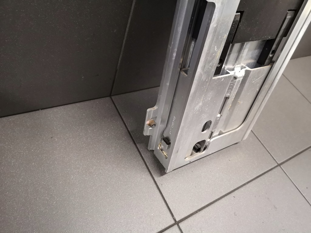 фото №6, Дуга защитная дуга audi a4 b6 cabrio 8h0880077b