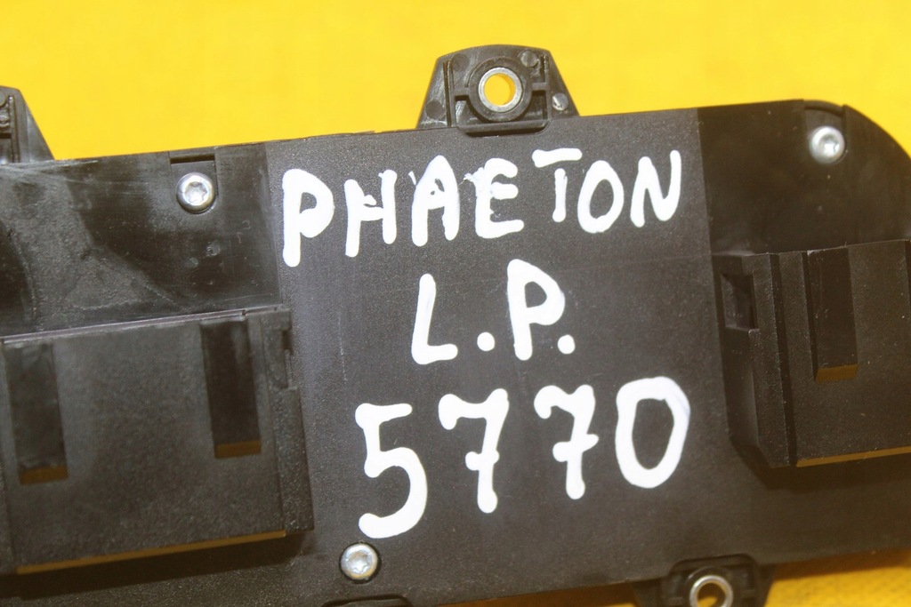 фото №8, Перемикач сидіння лівий перед vw phaeton 3d0959765h