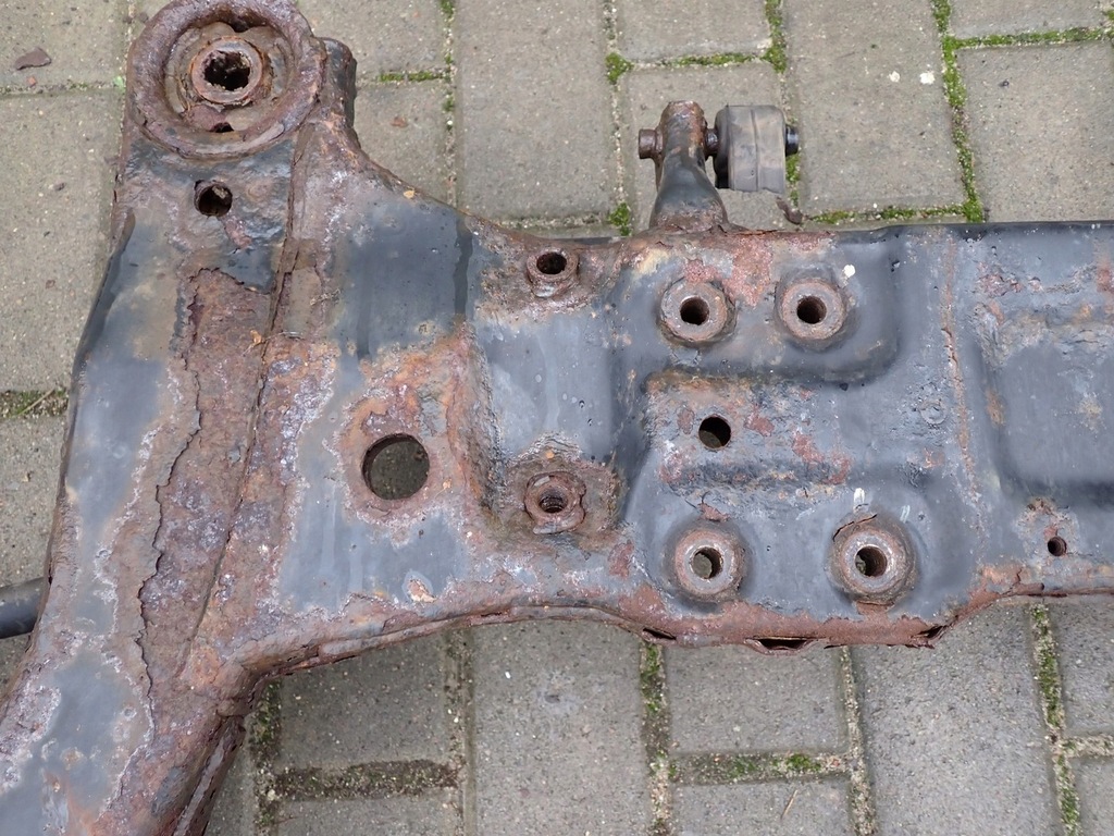 фото №14, Підрамник підрамник поперечина hyundai i30 i lift 1.6 b 09r 62405-2l000