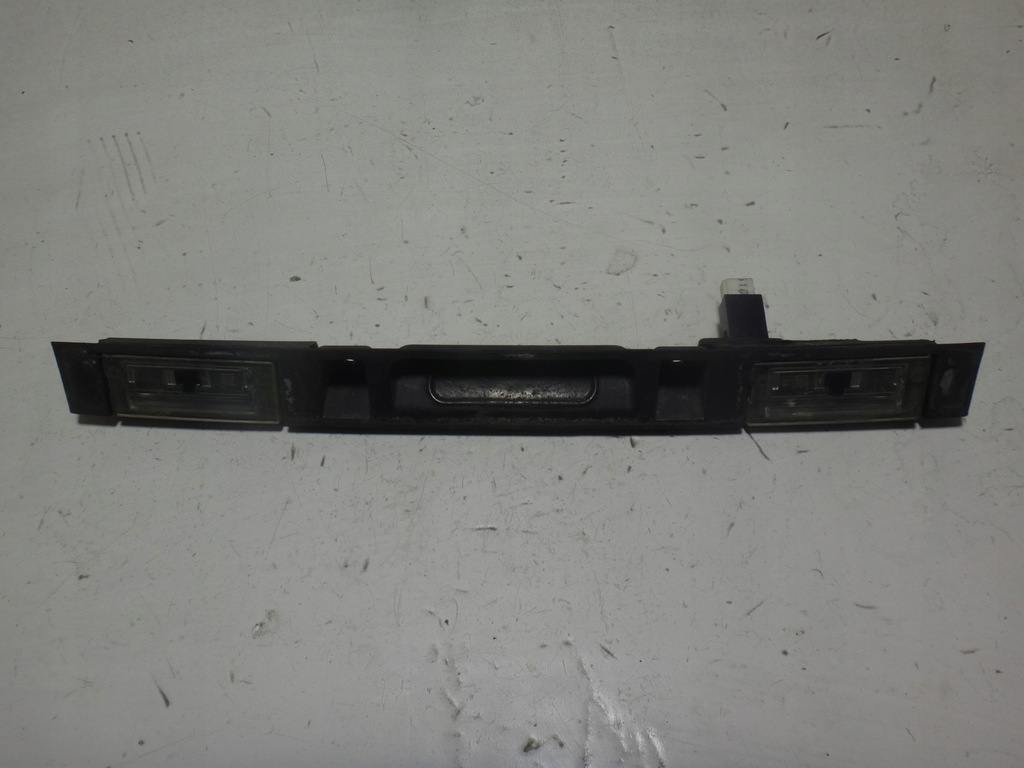 фото №1, Накладка ручка підсвітка кришки багажника x3 e83