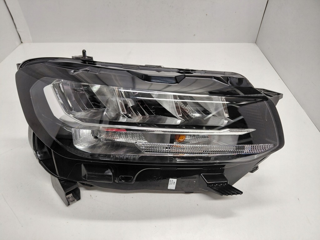 фото №1, Doblo lift proace city lift led лампа правая