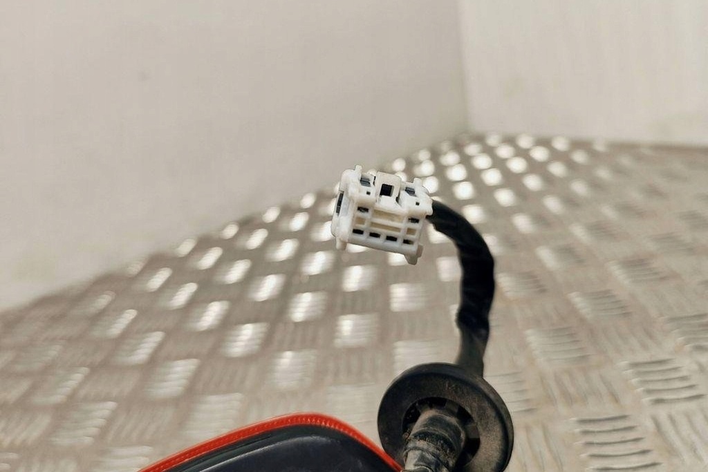 фото №10, Лампа левая задняя renault koleos i hy_ 26555jy00a 2.5l бензиновый 126kw 2014