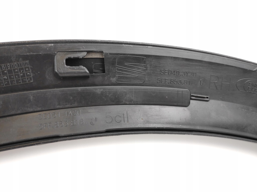 фото №14, Cupra formentor молдинг накладка крила правий задня 5ff853818h