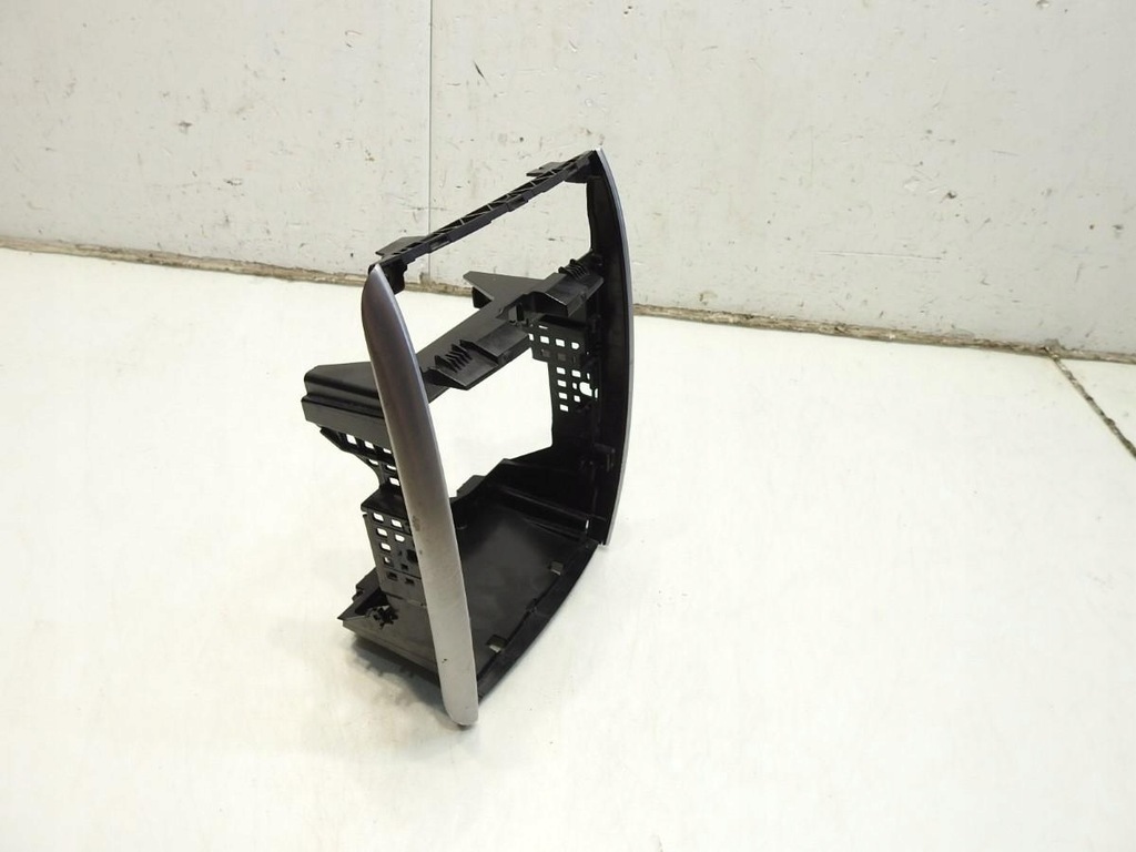 фото №6, Рамка защита радио mercedes b w245 lift