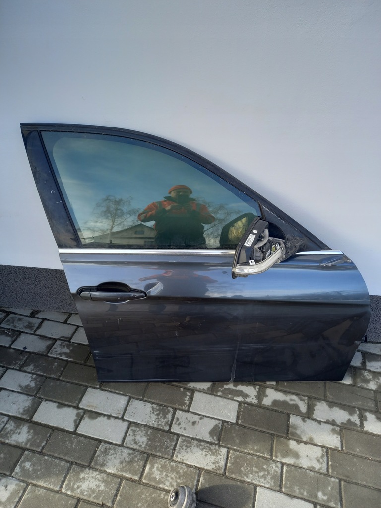 фото №1, Bmw 3 f30 f31 дверь правый перед b39