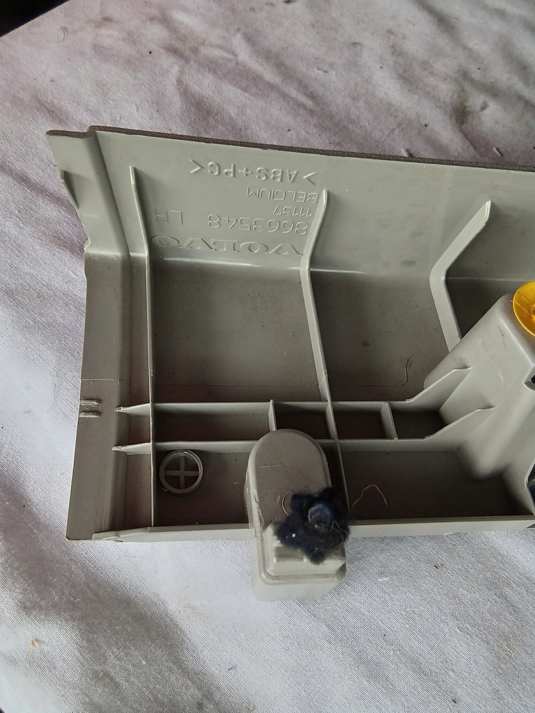 фото №6, Захист багажника лівий задня 8663548 volvo v50 04-07r 2.4benz. v5