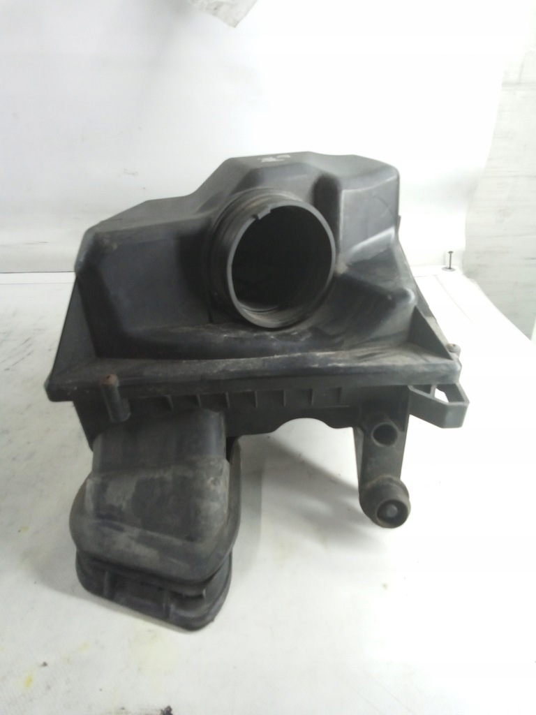 фото №6, Opel оригинальный номер 13311896 корпус фильтра воздуха