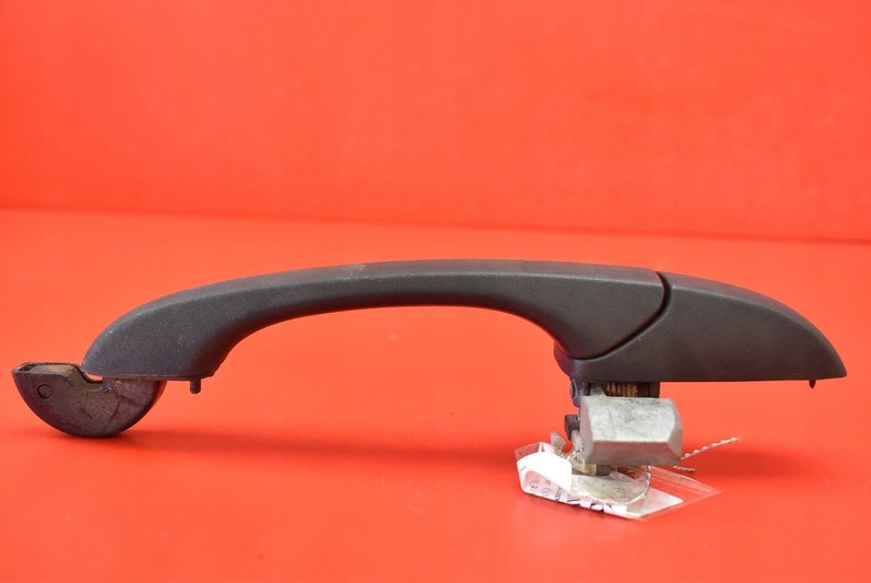 Ручка правая перед передняя dodge caliber 06-12 в Украине