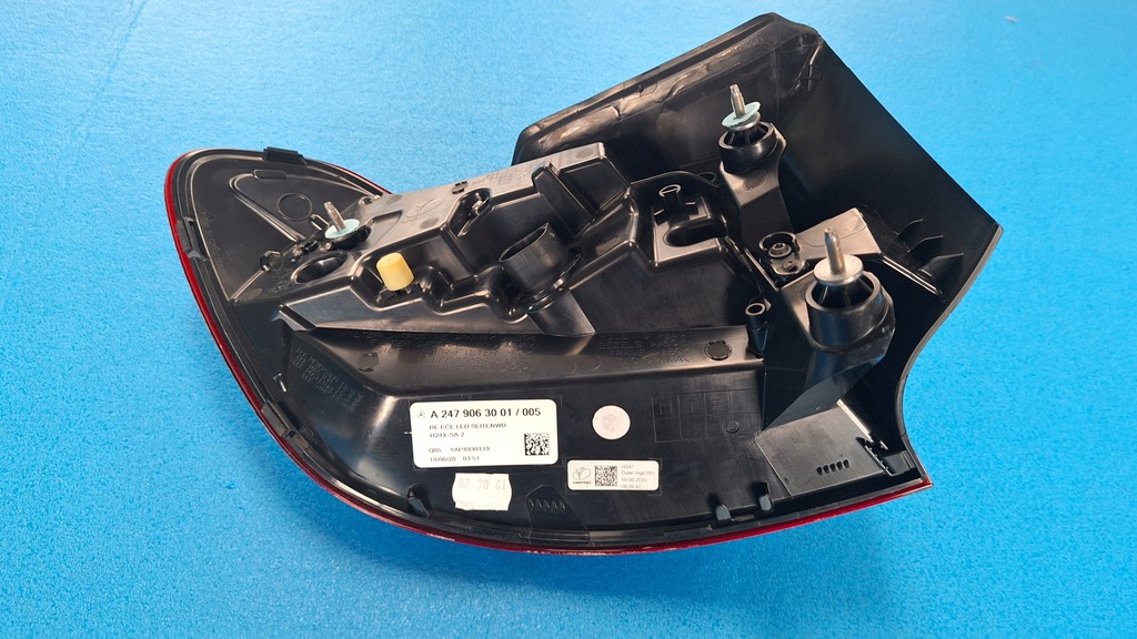 фото №9, Mercedes gla ii h247 лампа правая задняя w крыло