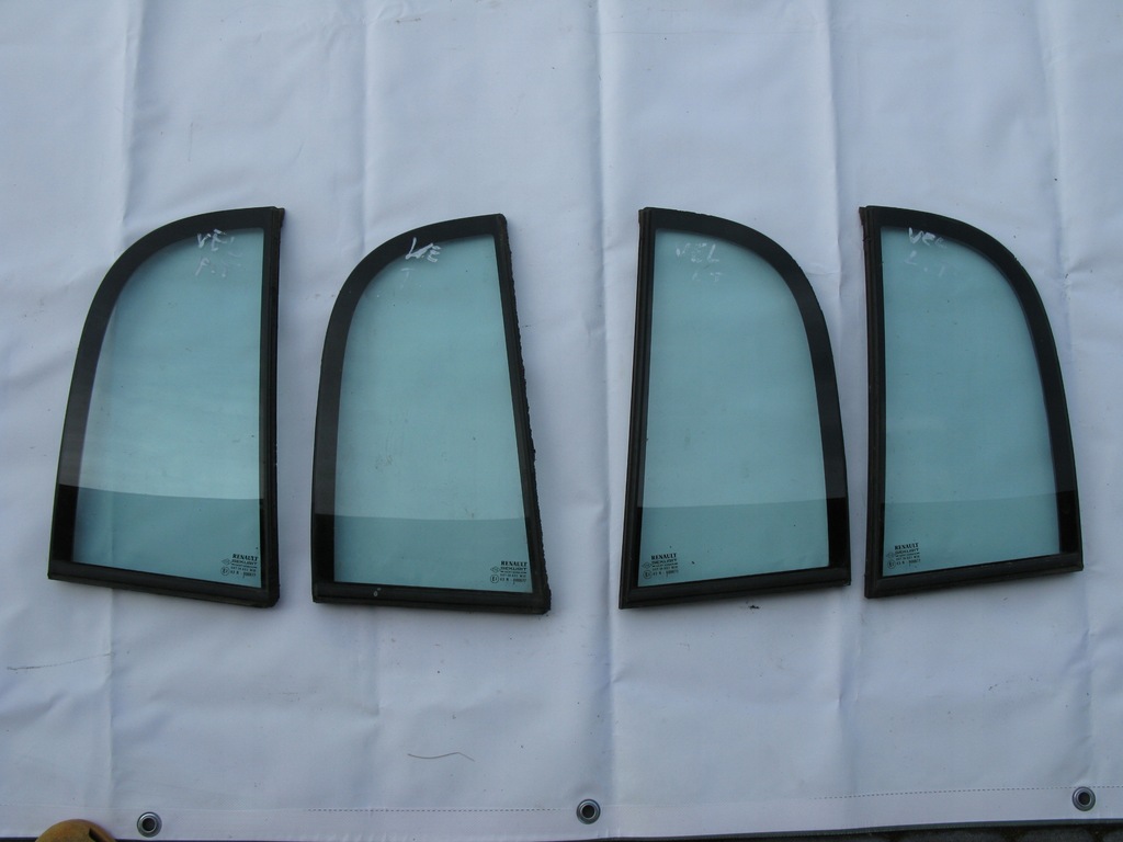 фото №1, Стекло дверь треугольник задняя renault vel satis 43r-000677 dot 39 as2 m35