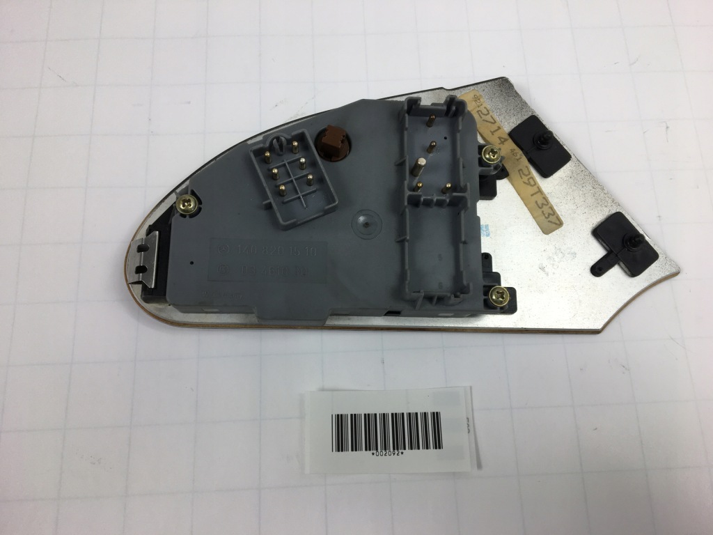 Маніпулятор регулювання сидіння лівого  mercedes w140 1408201510 drewno гайка Київ