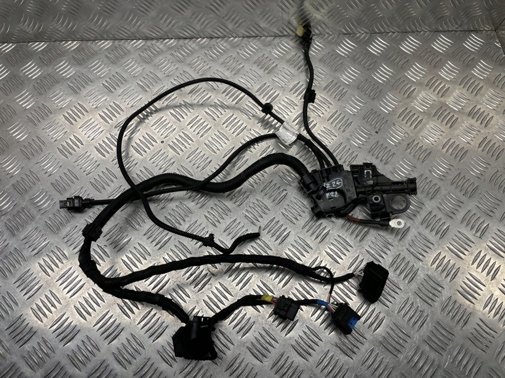 фото №1, Bmw f30 f35 f36 джгут трубопровід двигуна 8635695