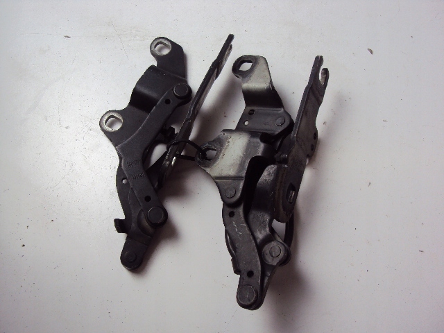 фото №1, Петлі капот bmw serii 3 e90