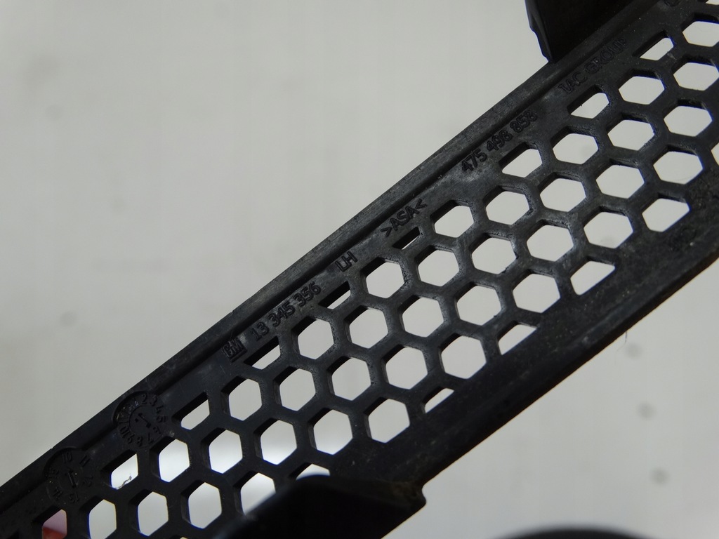 фото №14, Комплект решітка решітка права+ ліва opel corsa d