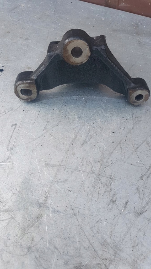 фото №3, Кронштейн двигуна 2.0dci renault trafic iii 113326316r