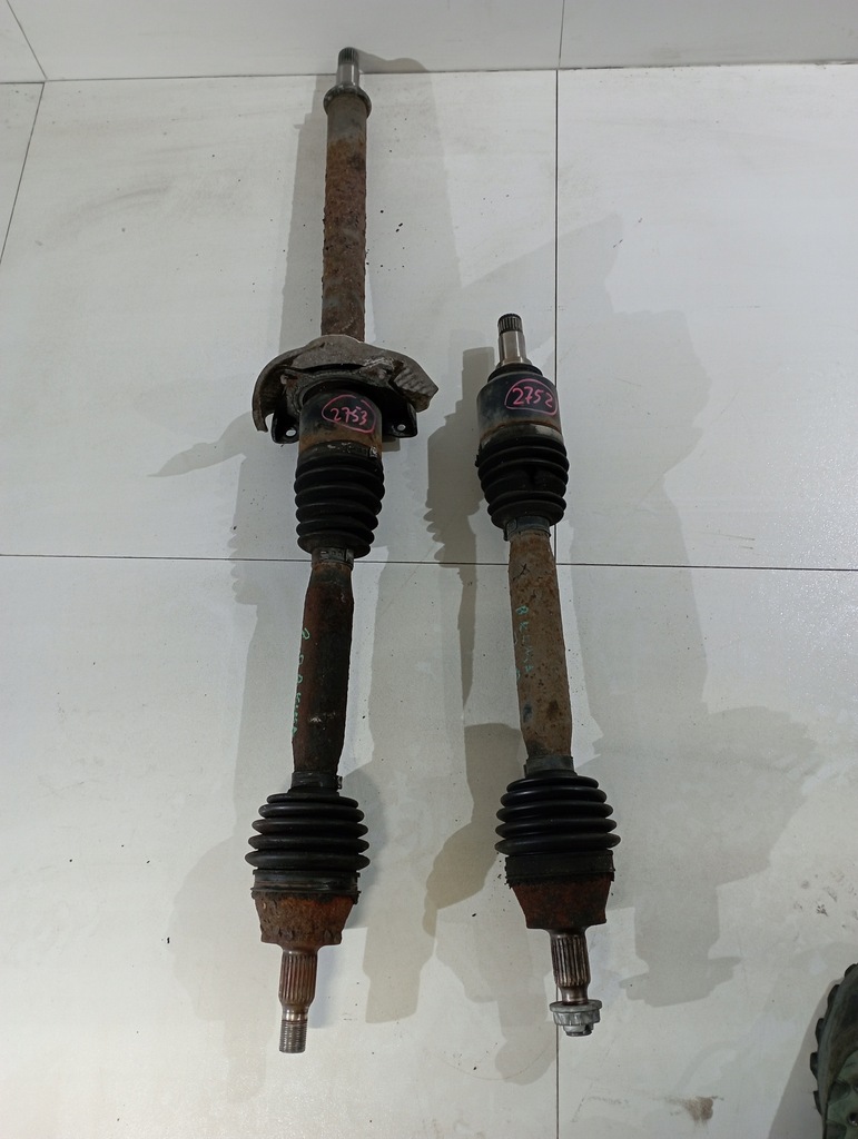 фото №1, Twingo ii приводной вал перед левая правая poj. 1.2