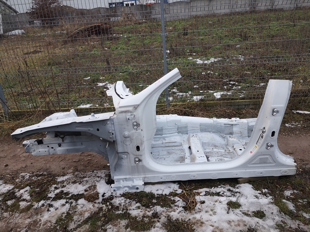 фото №1, Jaguar xj x351 чверть лівий перед поріг