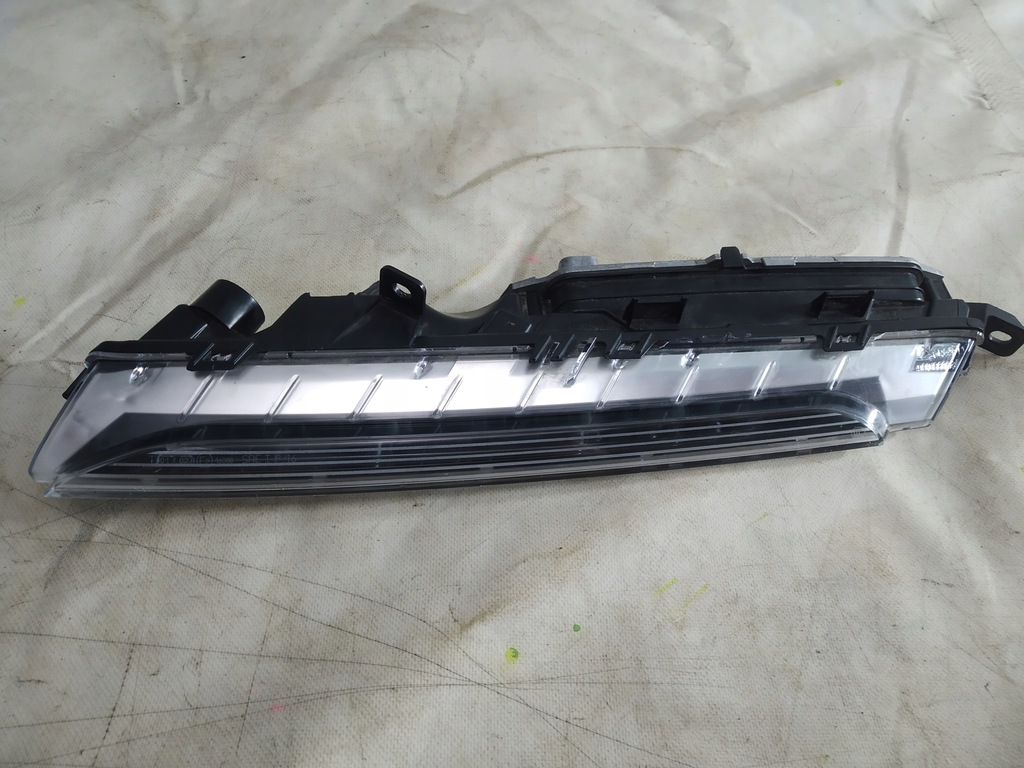 фото №1, Porsche cayenne 19- противотуманная фара передний правый usa