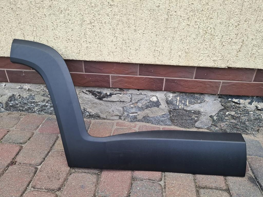 фото №1, Молдинг накладка na крыло задний правый jeep renegade czarna структура