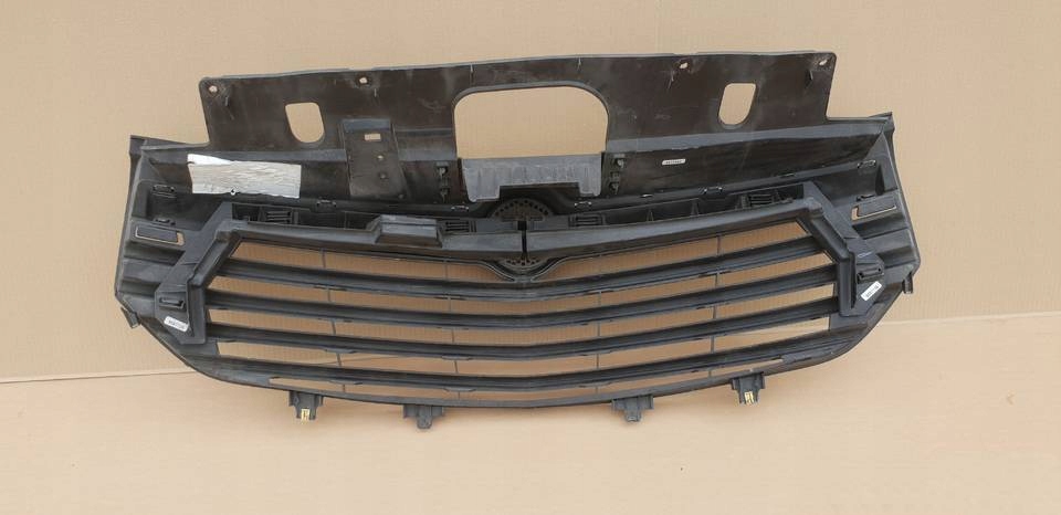 фото №7, Opel vivaro бампер решітка радіатора 2016