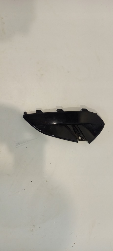 фото №1, Kia pro ceed iii ліва решітка бампера задня